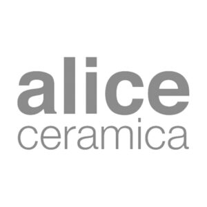 alice_90876640375